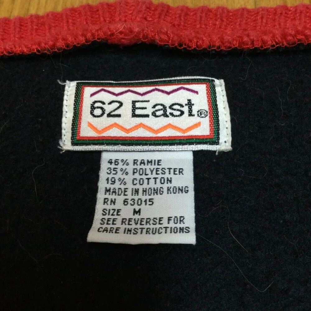 Vintage 90s 62 East Womens Aztec Cardigan Sweater Zip Front Black Red Western M